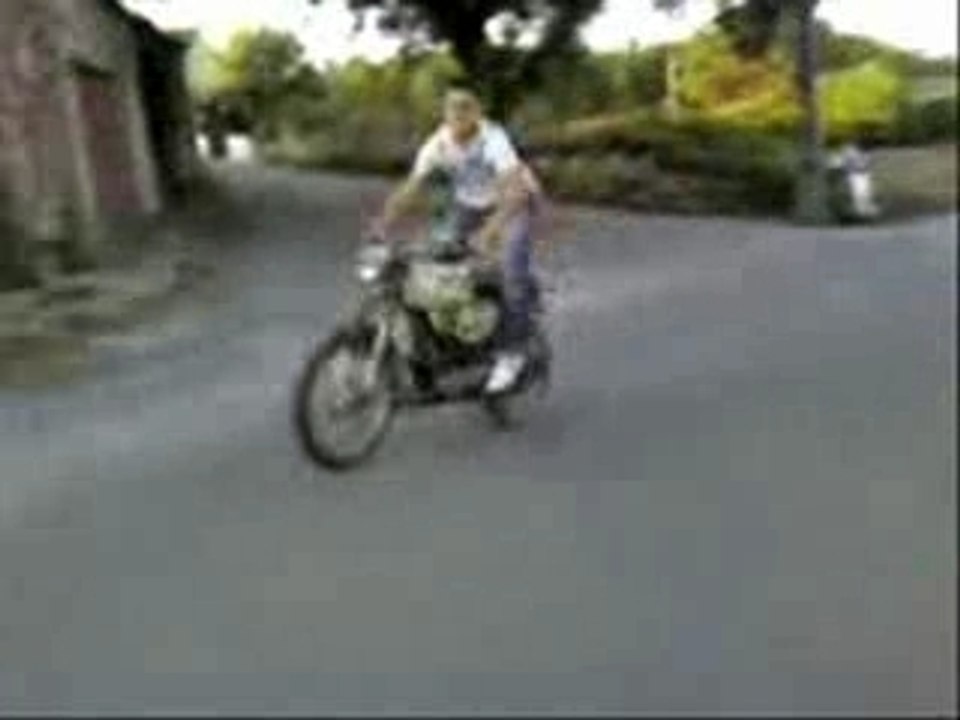 scoot bled