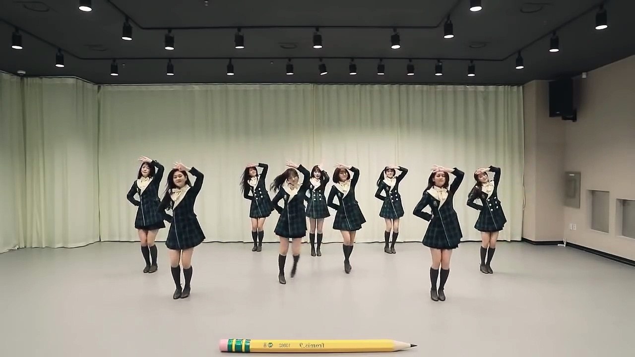 [Mirrored] fromis 9 프로미스나인 - 'To Heart' Mirrored Dance Practice ì•ˆë