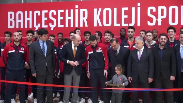 Bahçeşehir Koleji'nden Yeni Spor Salonu