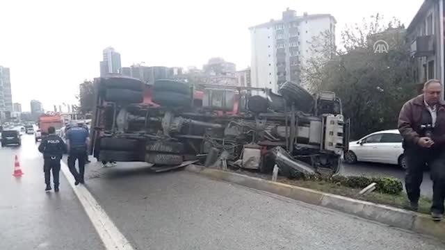 Kadıköy'de Trafik Kazası