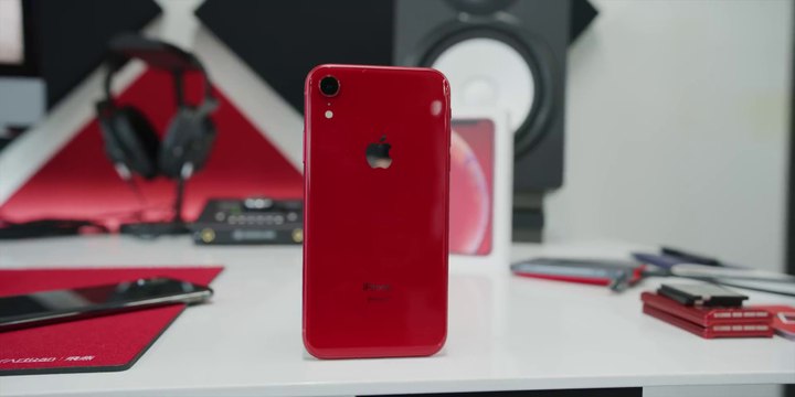RED iPhone XR Unboxing & Giveaway!
