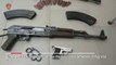 Ora News - Kapen “kallashë” e pistoleta, pranga të rinjve në Durrës që tentuan të trafikojnë armë