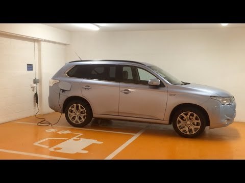 Mitsubishi Outlander PHEV | Fully Charged