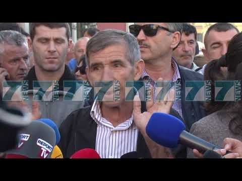 PROTESTUESIT TENTOJNE TE HYJNE ME FORCE NE BASHKINE E TIRANES - News, Lajme - Kanali 7