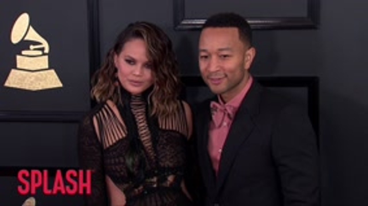 John Legend pays tribute to Chrissy Teigen