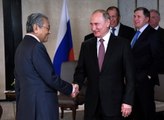 Dr M meets Putin, increase in bilateral trade discussed