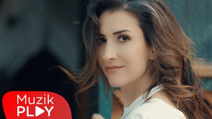 Berfin Gürsoy - Yelkovan