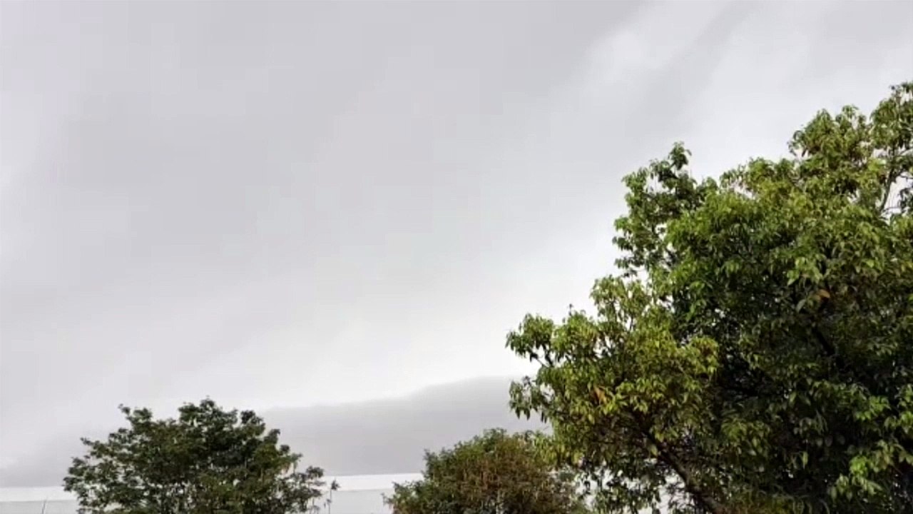 Tempo amanhece fechado com previsão de dia chuvoso em Cascavel