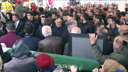 Saldırıda hayatını kaybeden Lastik-İş Sendikası Başkanı Karacan son yolculuğuna uğurlanıyor