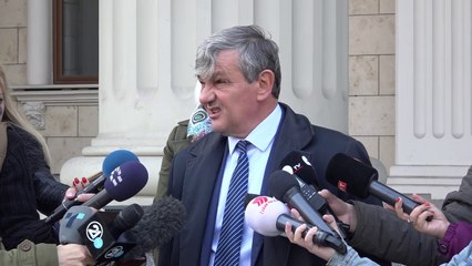 Prokuroria kërkon Gruevskit t’i gjykohet në mungesë, mbrojtja kundërshton