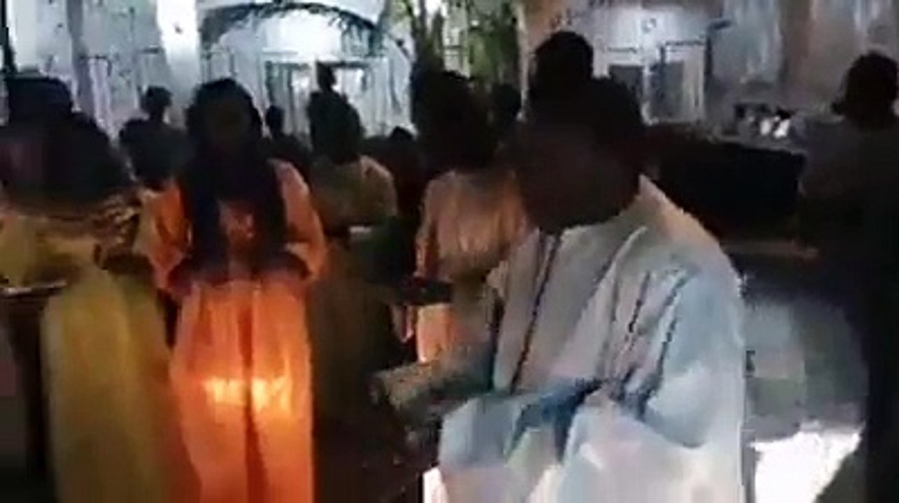 Cheikh Bethio Thioune offre un cadeau de 31 millions Cheikh Bethio Thioune offre un cadeau de 31 millions