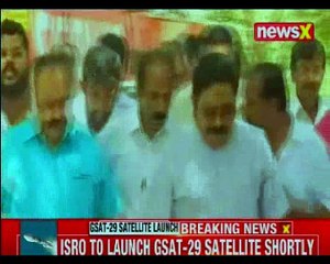 Top Stories : Maoists target bus with BSF personnel || Flash Brief ||