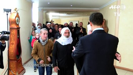 Assad incentiva alistamento militar