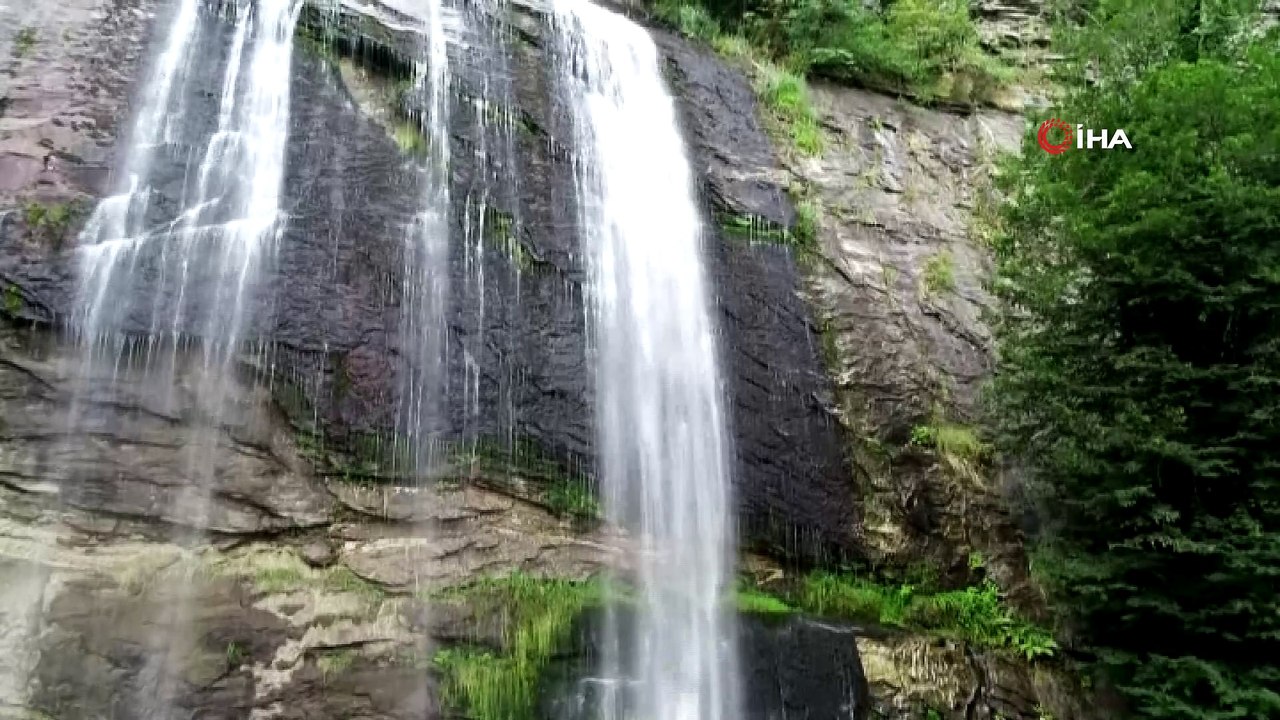 Fay hattının çökmesiyle oluştu, muhteşem güzelliğiyle Arapları kendine hayran bırakıyor