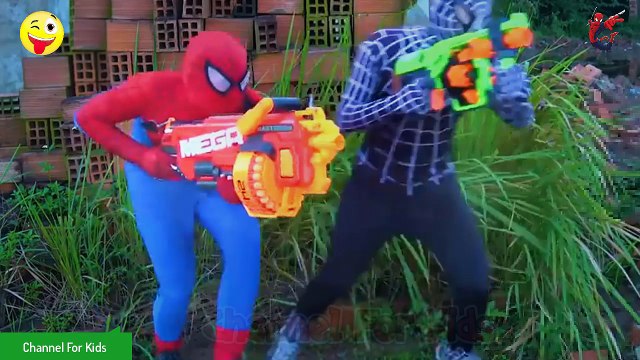 Siêu Nhân, Siêu Anh Hùng giải cứu thế giới P3- Chiến đấu với Khủng Long và Nhện Khổng Lồ