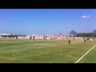 Com a volta de Richarlison, Flu treina finalizações na véspera de jogo