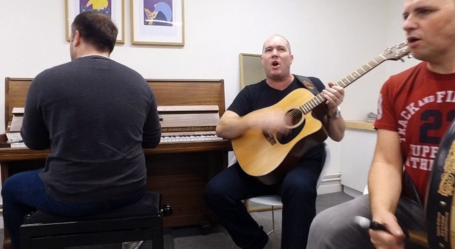 The Irish Folk Band - The High Kings!