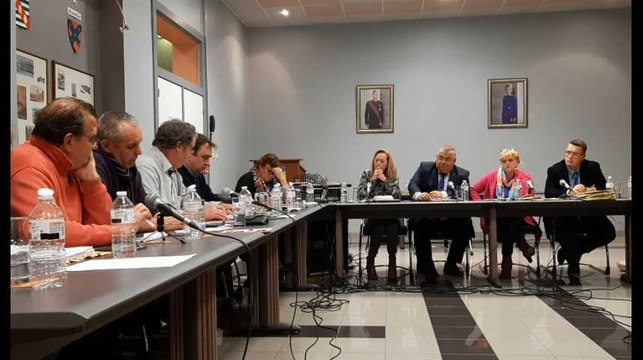 Remerciements des conseillers sortants lors du dernier conseil communal de Celles