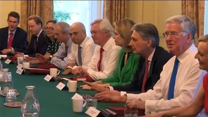 El Gobierno británico acepta el borrador de acuerdo sobre el Brexit de May con la UE