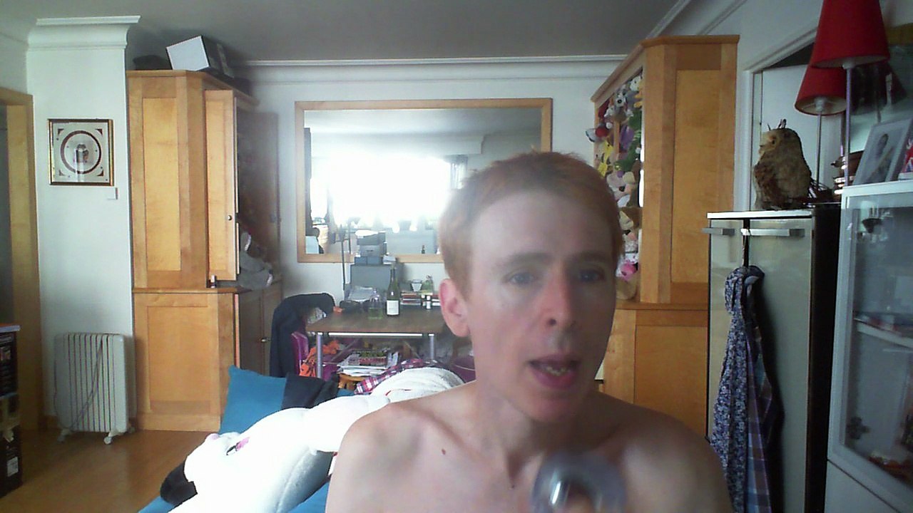 Wiwi égratigne "mon amour est un loup" de Yann Perreau