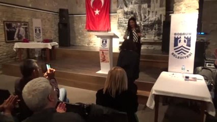 Jehan Barbur, Kaleme Aldığı Şiirleri Okudu