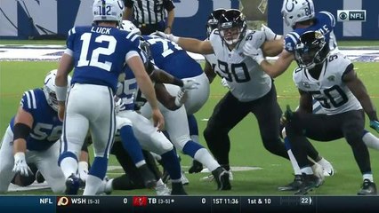 Abry Jones takes down Marlon Mack in backfield