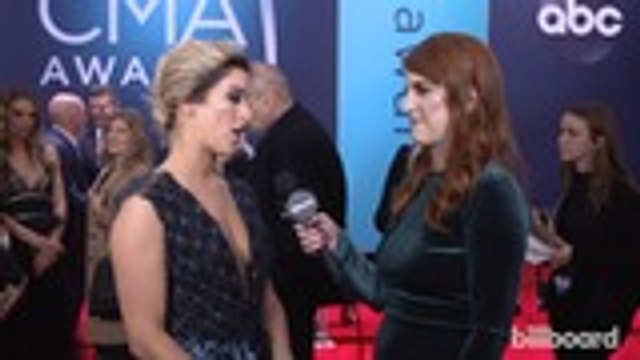 Cassadee Pope Talks Returning to Warped Tour, New Album & More at 2018 CMA Awards | Billboard