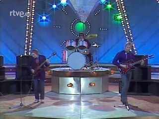 The Korgis - Dumb Waiters