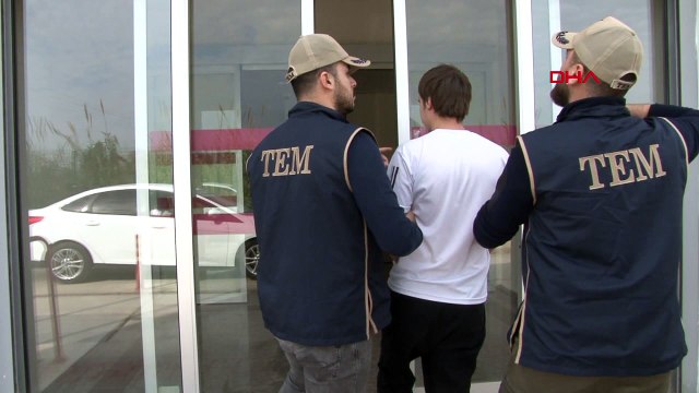 IŞİD’li terörist, polise saldırmak için sosyal medyadan talimat almış