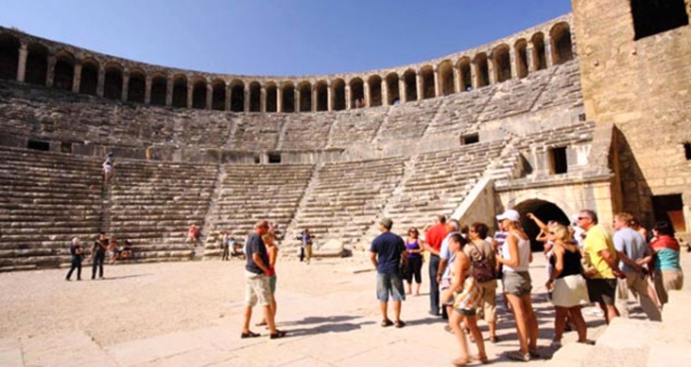 Aspendos Tiyatrosu, Etkileyici Hikayesi ile Bin...