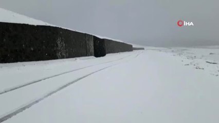 Bitlis Beyaza Büründü