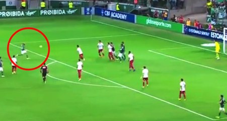 Eski Galatasaraylı Melo'nun Attığı Gol Taraftarı Coşturdu
