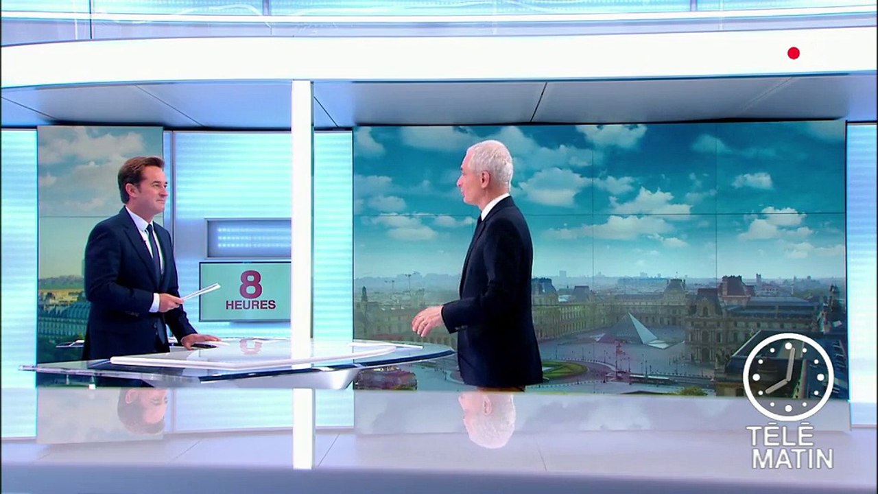 Emmanuel Macron fait un mea culpa inédit