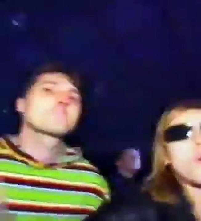 Classic footage from an old school - Name a mate who still busts moves like it's 1992