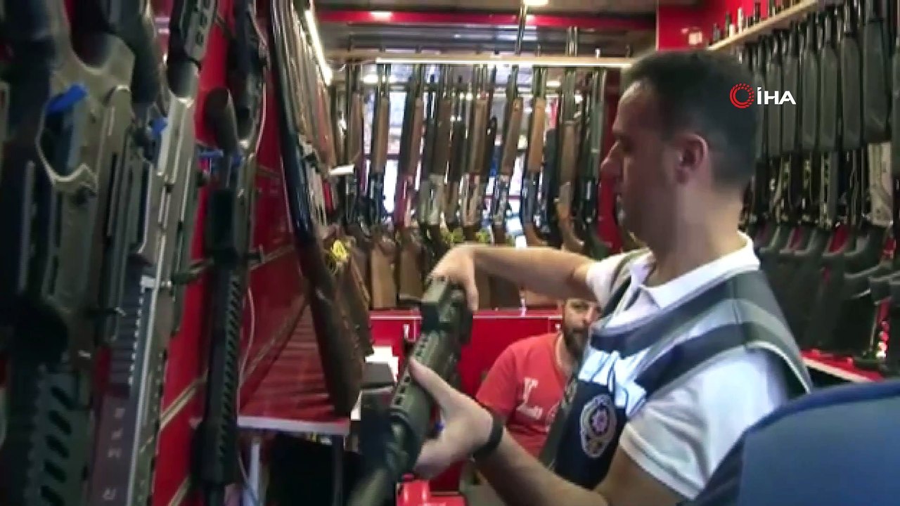 Türkiye genelinde 'Ruhsatsız Silah ve Av Tüfeği Uygulaması' yapıldı
