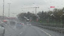 İstanbul- İstanbul'da Yağmur