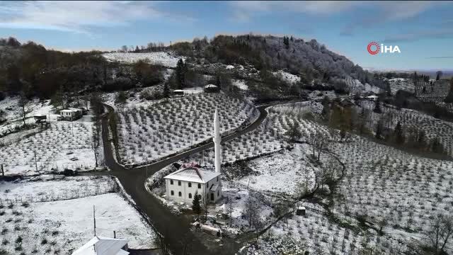 Kar Yağışı Yerini Güneşli Havaya Bıraktı...kartpostallık Kar Manzarası Havadan Görüntülendi