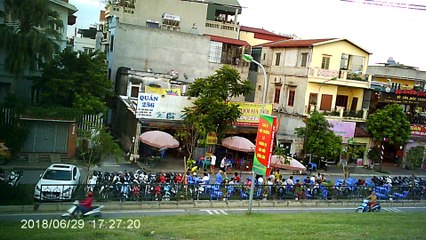 Có việc bảo kê quán bia tại quận Long Biên?