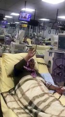 Doktor ve Hemşirelerinizden Hastalara Moral İçin Erik Dalı Performansı