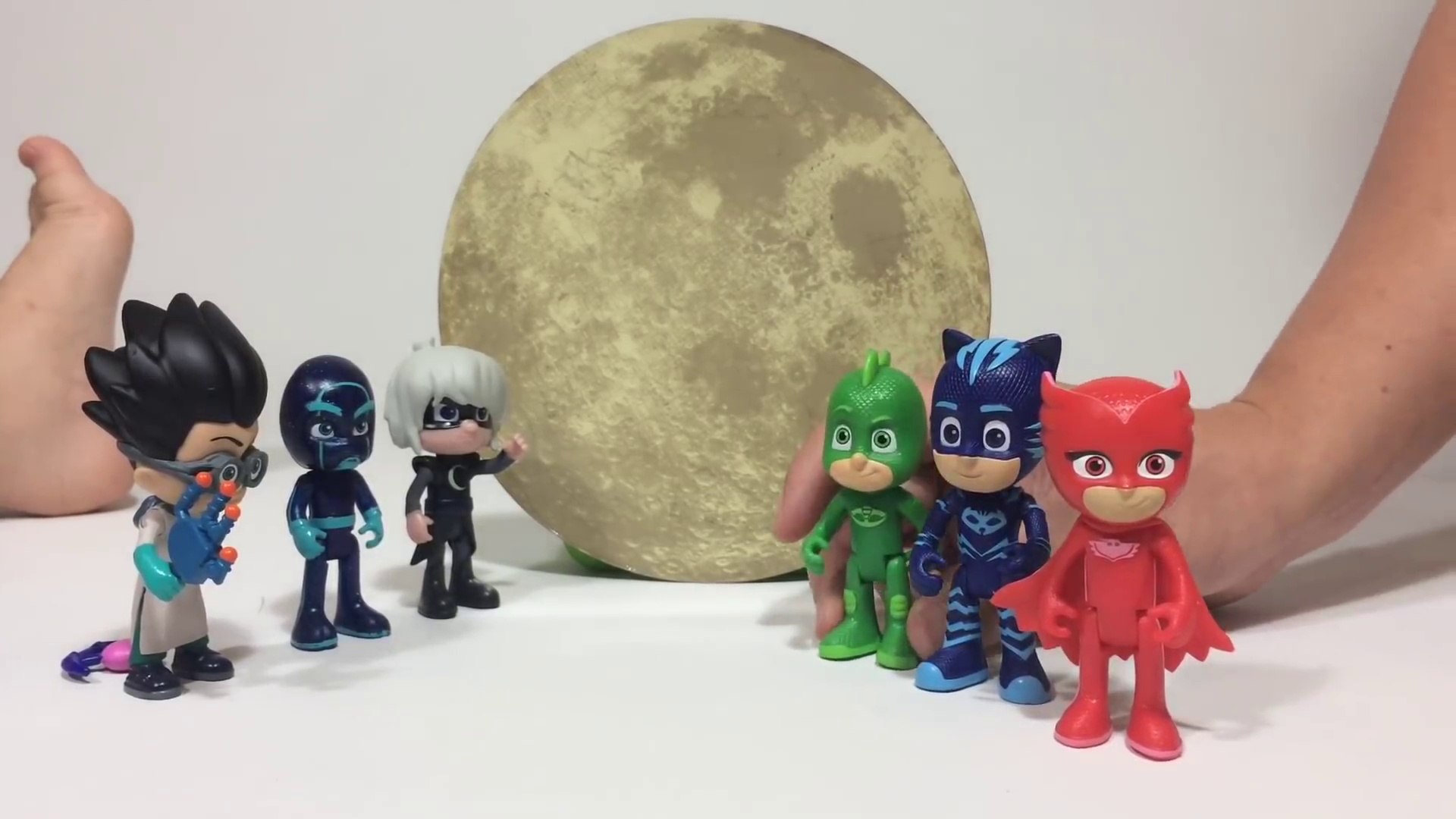 New PJ Masks Collectible Figures Set Romeo Catboy Gekko Owlette Luna 