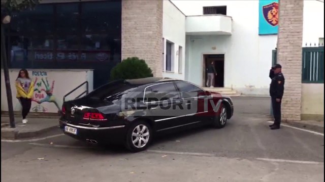 Elbasan/ Zv ministri i Brendshëm Lleshaj për herë të parë mbledhje me strukturat e Policisë