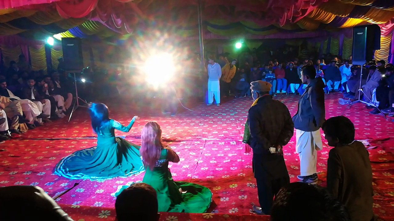 danceing gujarkhan