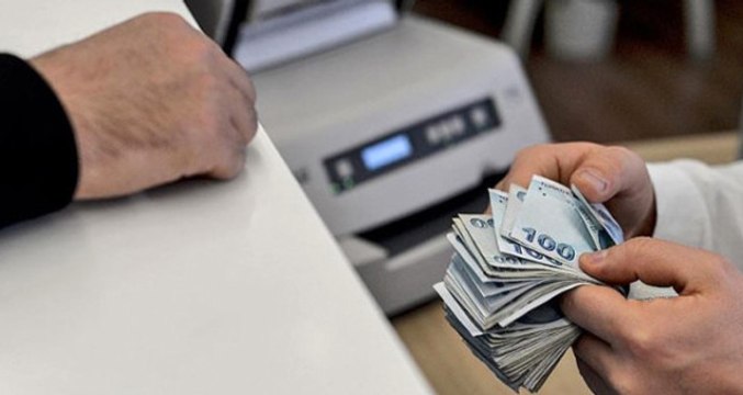 Adana Büyükşehir Belediyesi Çalışanlarına 2'şer Bin Lira Promosyon Verilecek