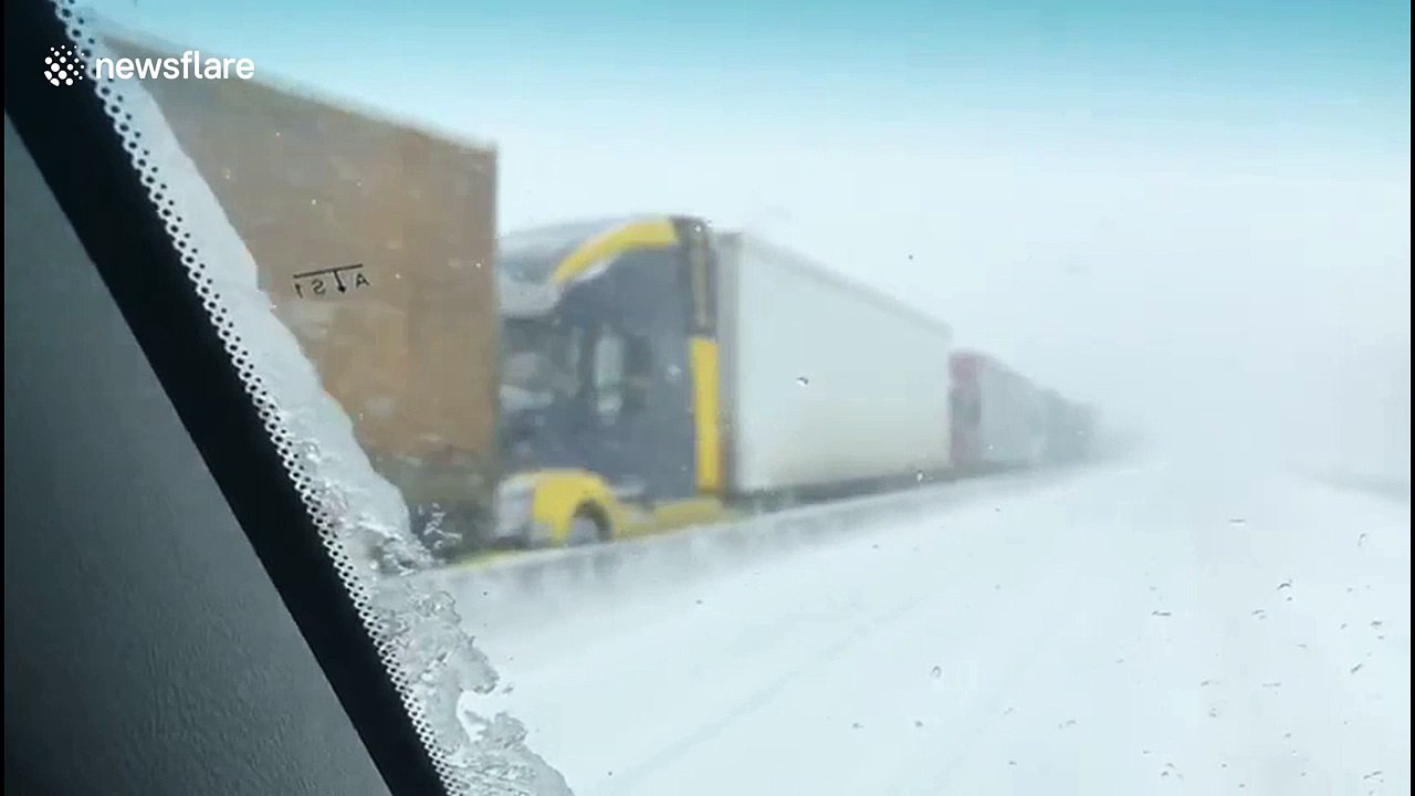 Driver narrowly escapes being hit by massive explosion from car pileup on Russian highway