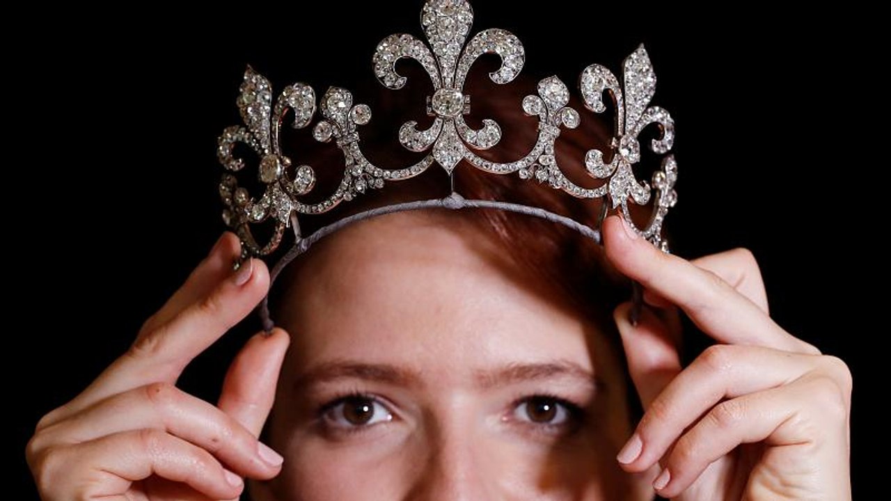 Sotheby's: Rekordpreise für Marie-Antoinettes Schmuck