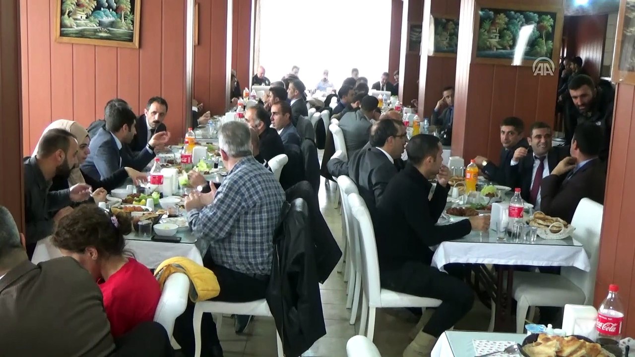 Kaymakam Kaşıkçı için veda yemeği düzenlendi - HAKKARİ