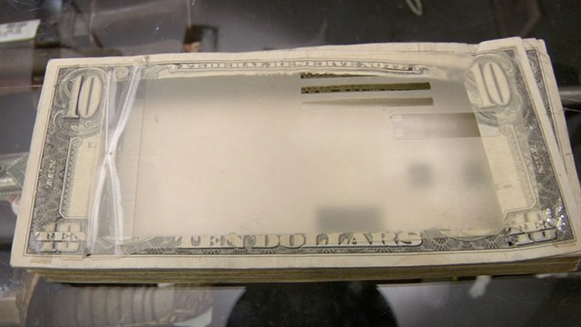 Pawn Stars|Exploding Dye Pack of $10 Bills|S6|E2