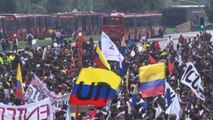 Manifestación en Bogotá genera enfrentamientos entre estudiantes y policías