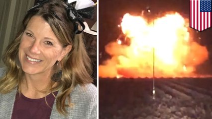 Texas woman KABOOMS wedding dress to celebrate divorce