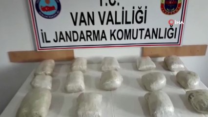 Van’da 15 kilo 208 gram toz esrar ele geçirildi